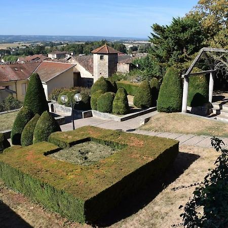 Gite Des Remparts Reservation Par Telephone Laissez Vos Coordonnees La Cote-Saint-Andre 외부 사진